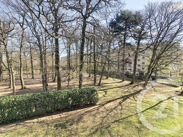 Afficher la photo en grand Appartement F4 à vendre - 4 pièces - 74.0 m2 - VILLE D AVRAY - 92 - ILE-DE-FRANCE - Century 21 Immobilière Corot