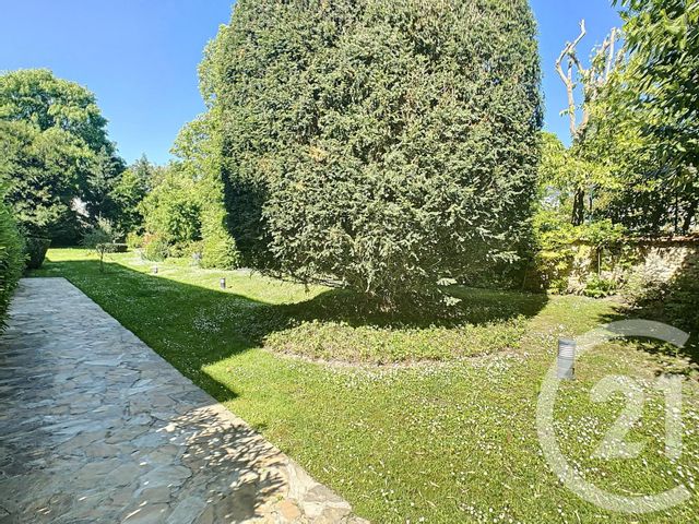 Afficher la photo en grand Appartement F1 à vendre - 1 pièce - 20.52 m2 - VILLE D AVRAY - 92 - ILE-DE-FRANCE - Century 21 Immobilière Corot