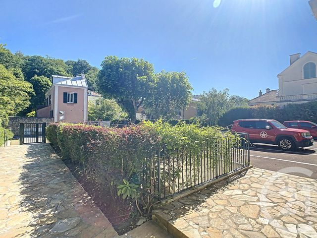 Afficher la photo en grand Appartement F1 à vendre - 1 pièce - 20.52 m2 - VILLE D AVRAY - 92 - ILE-DE-FRANCE - Century 21 Immobilière Corot