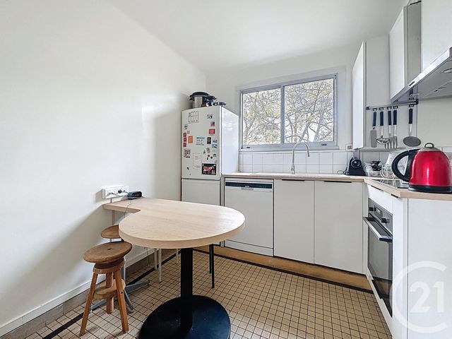 Appartement F5 à vendre - 5 pièces - 93.06 m2 - VILLE D AVRAY - 92 - ILE-DE-FRANCE - Century 21 Agence De La Mairie