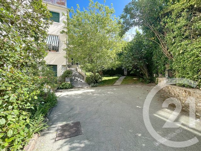 Appartement F4 à vendre - 4 pièces - 121.9 m2 - VILLE D AVRAY - 92 - ILE-DE-FRANCE - Century 21 Agence De La Mairie