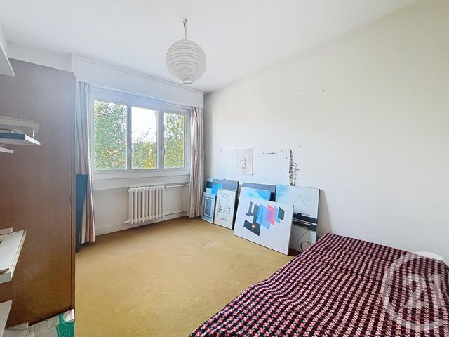 Appartement F5 à vendre - 5 pièces - 110.39 m2 - VILLE D AVRAY - 92 - ILE-DE-FRANCE - Century 21 Agence De La Mairie