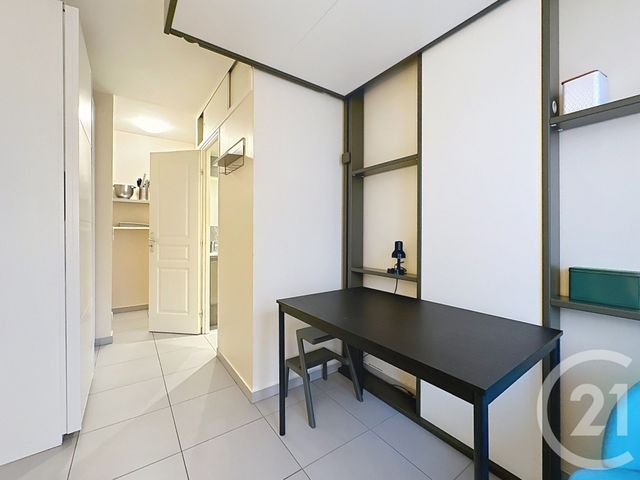 Appartement Chambre à vendre - 1 pièce - 12.14 m2 - VILLE D AVRAY - 92 - ILE-DE-FRANCE - Century 21 Agence De La Mairie