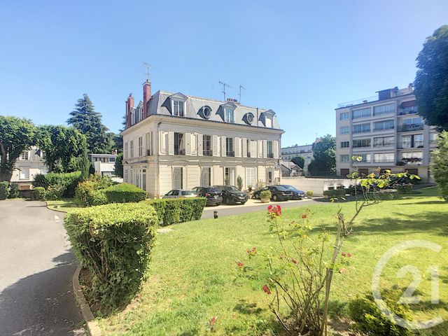 Appartement Chambre à louer - 1 pièce - 12.14 m2 - VILLE D AVRAY - 92 - ILE-DE-FRANCE - Century 21 Agence De La Mairie
