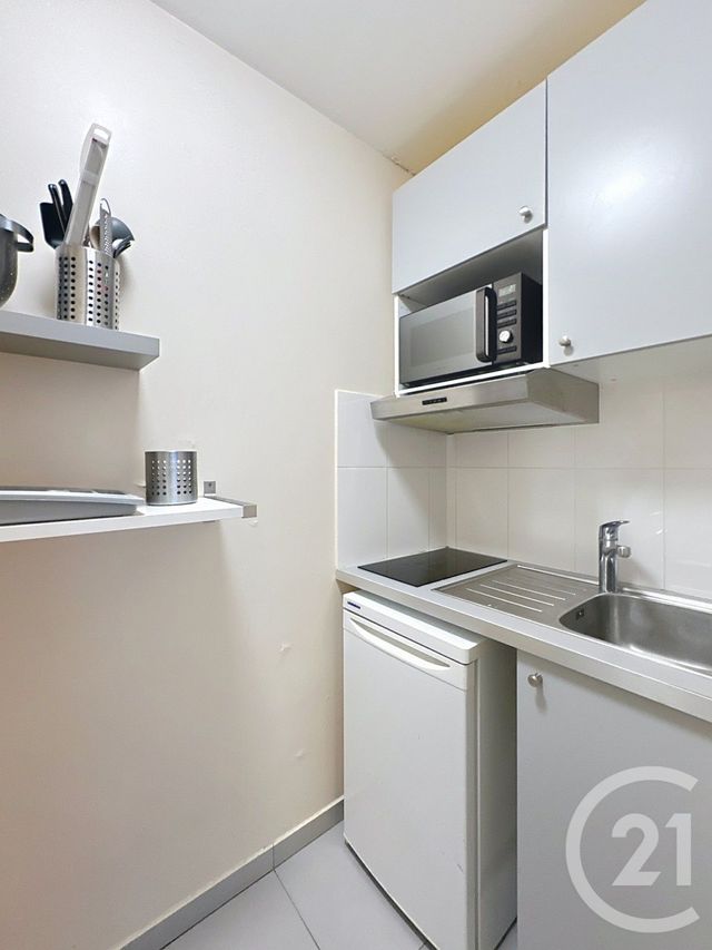 Appartement Chambre à louer - 1 pièce - 12.14 m2 - VILLE D AVRAY - 92 - ILE-DE-FRANCE - Century 21 Agence De La Mairie