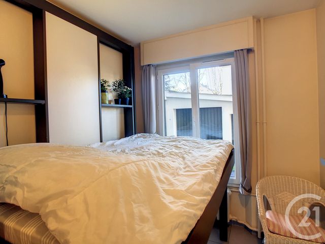 Appartement Chambre à louer - 1 pièce - 12.14 m2 - VILLE D AVRAY - 92 - ILE-DE-FRANCE - Century 21 Agence De La Mairie
