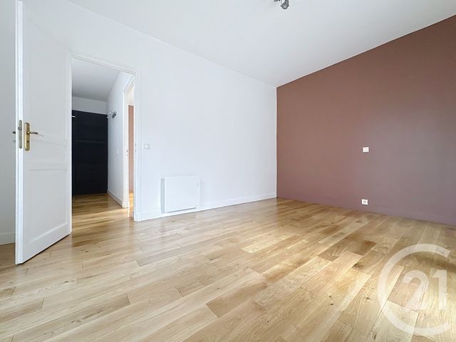 Appartement F2 à louer - 2 pièces - 55.76 m2 - SEVRES - 92 - ILE-DE-FRANCE - Century 21 Agence De La Mairie