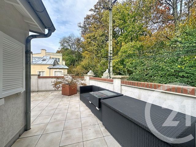 Appartement F2 à louer - 2 pièces - 55.76 m2 - SEVRES - 92 - ILE-DE-FRANCE - Century 21 Agence De La Mairie