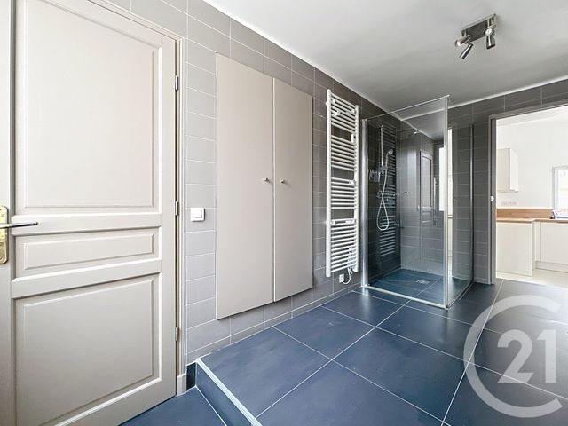 Appartement F2 à louer - 2 pièces - 55.76 m2 - SEVRES - 92 - ILE-DE-FRANCE - Century 21 Agence De La Mairie