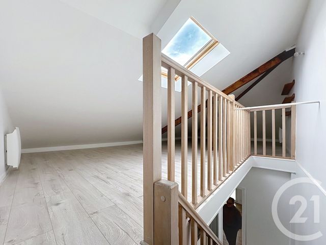 Appartement F2 à louer - 2 pièces - 55.76 m2 - SEVRES - 92 - ILE-DE-FRANCE - Century 21 Agence De La Mairie